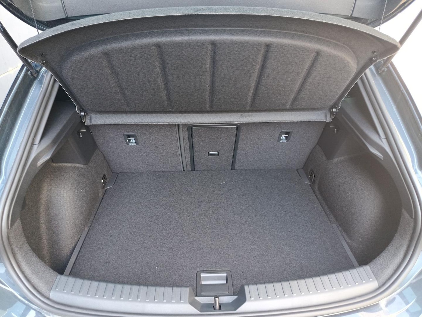 CUPRA Leon León 1.5 eTSI DSG 110 kW (150 CV) — photo 7