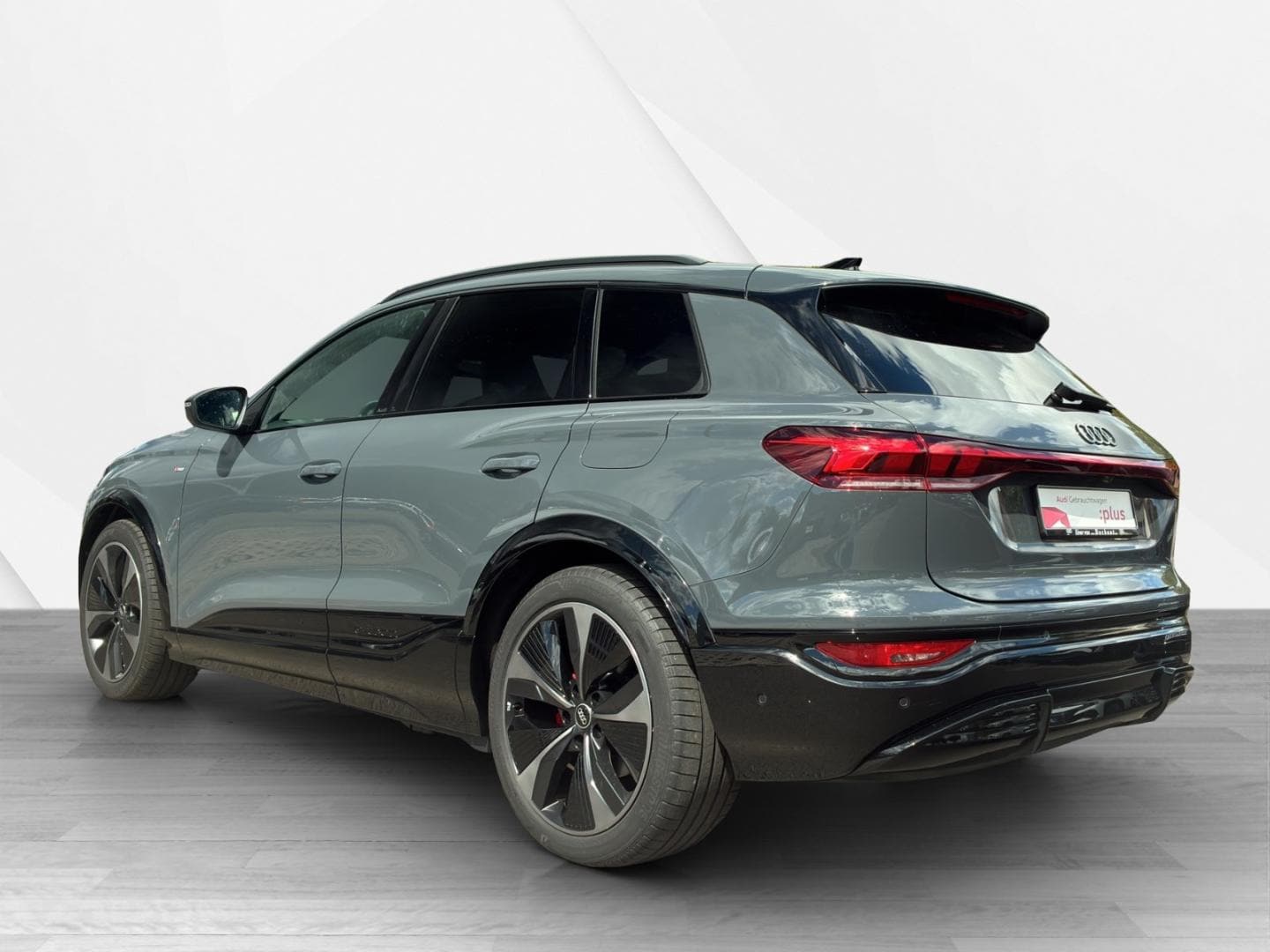 Bild über Audi Q6 SUV e-tron e-tron performance - für weitere Informationen kontaktieren Sie den Audi Partner