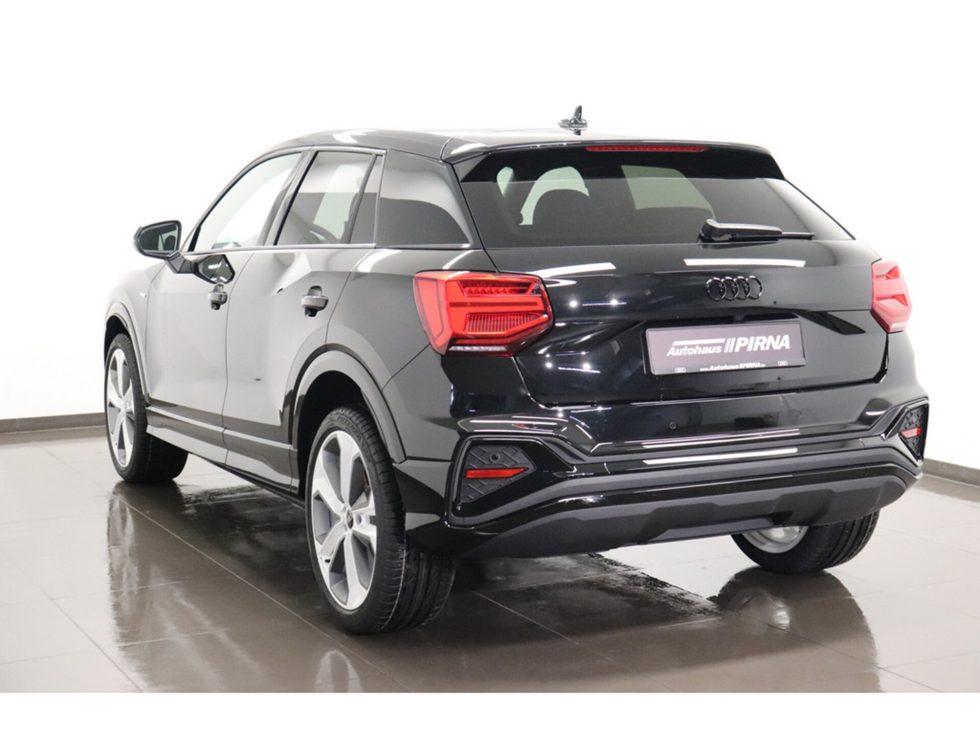 Audi Q2 S line