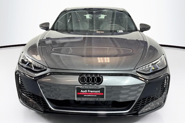 2025 Audi RS e-tron GT performance