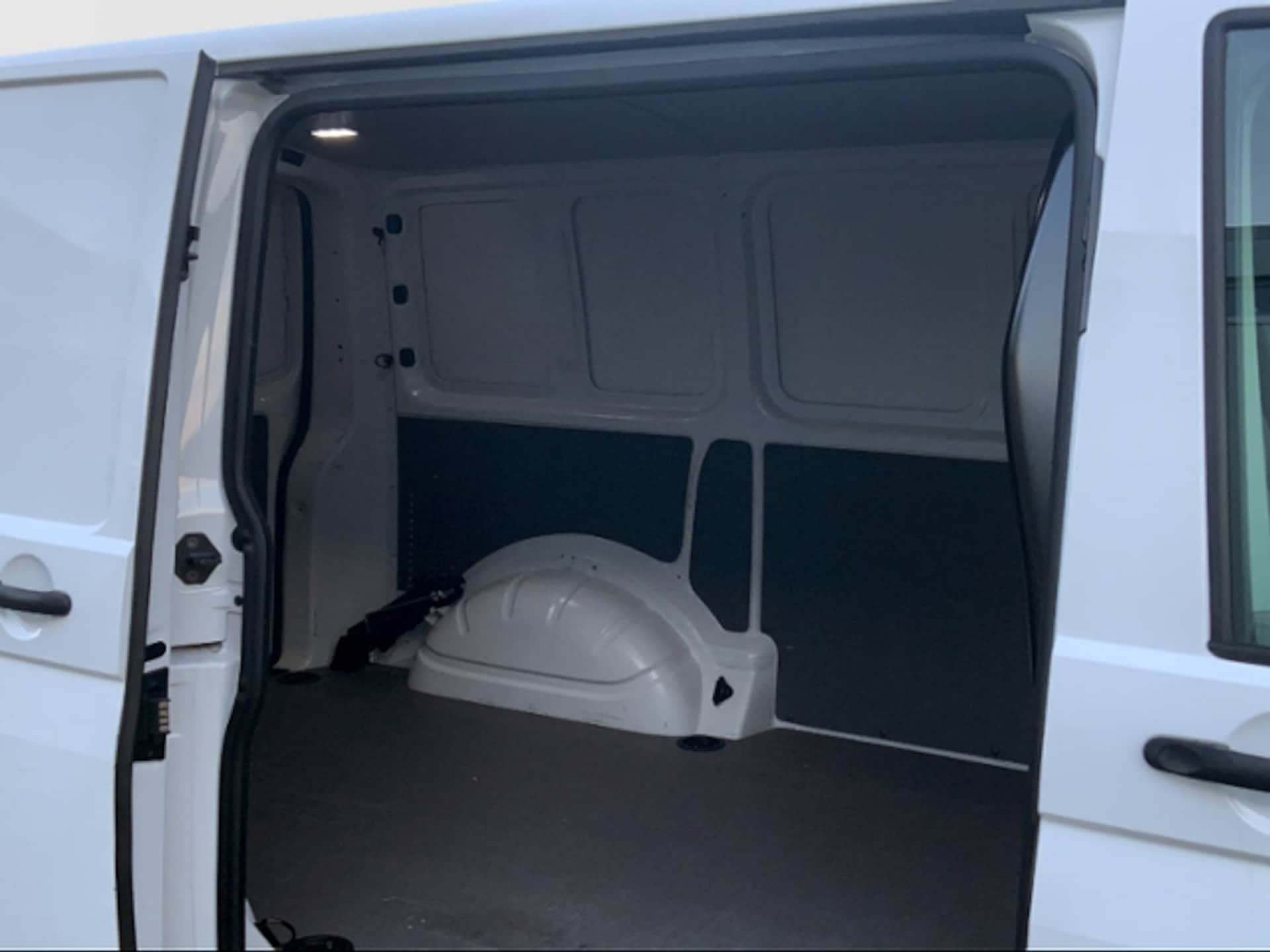 Volkswagen T6.1 Transporter Kasten kurzer Radstand EcoProfi