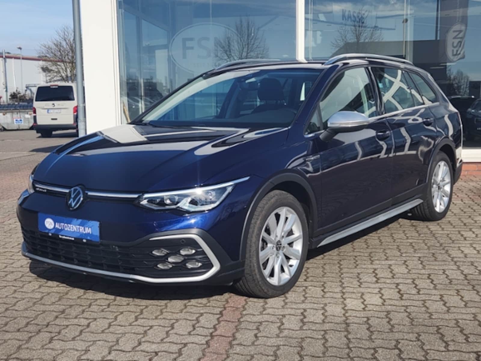 Volkswagen Golf Variant – Bild 2