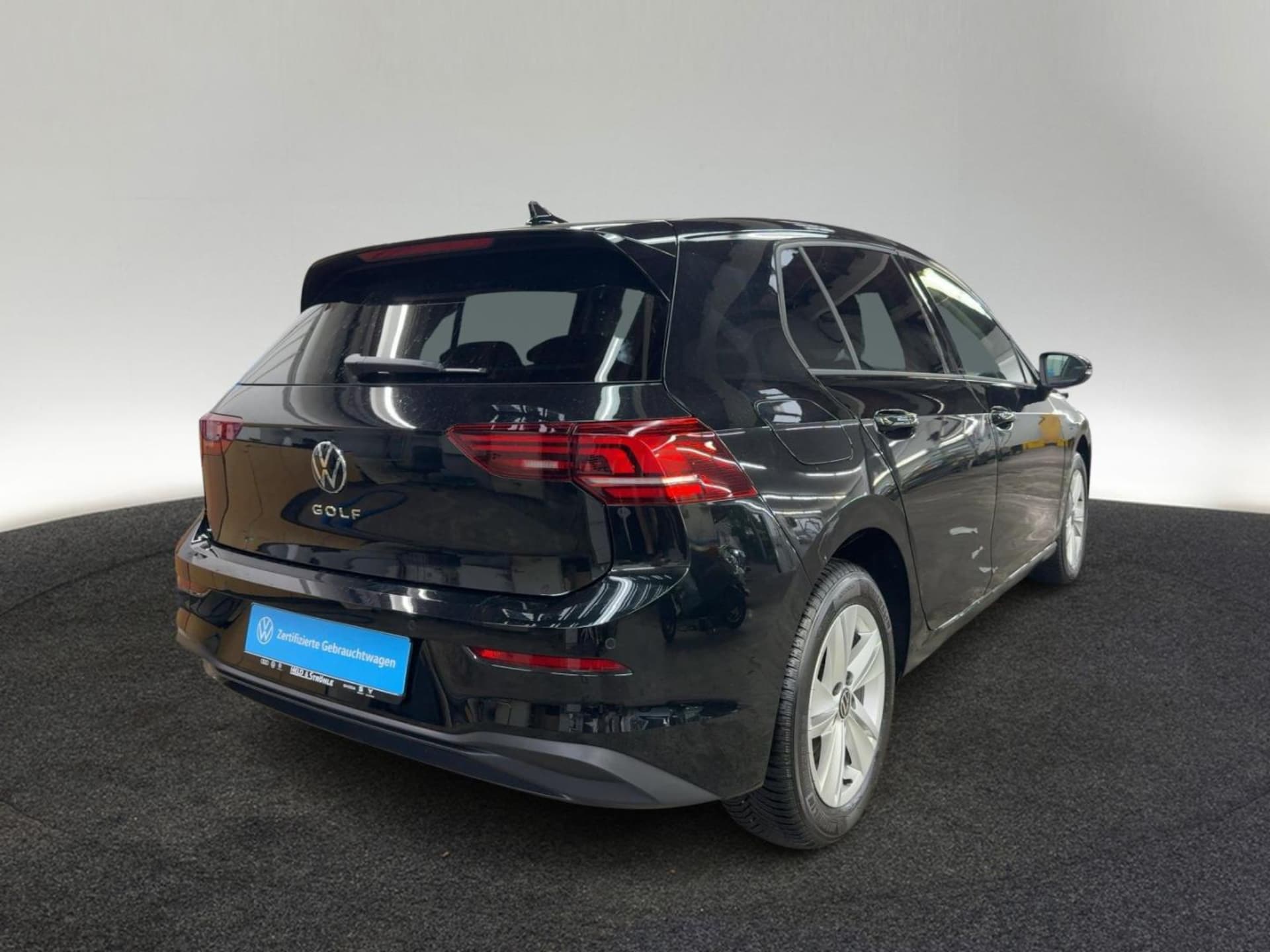 Volkswagen Golf Life