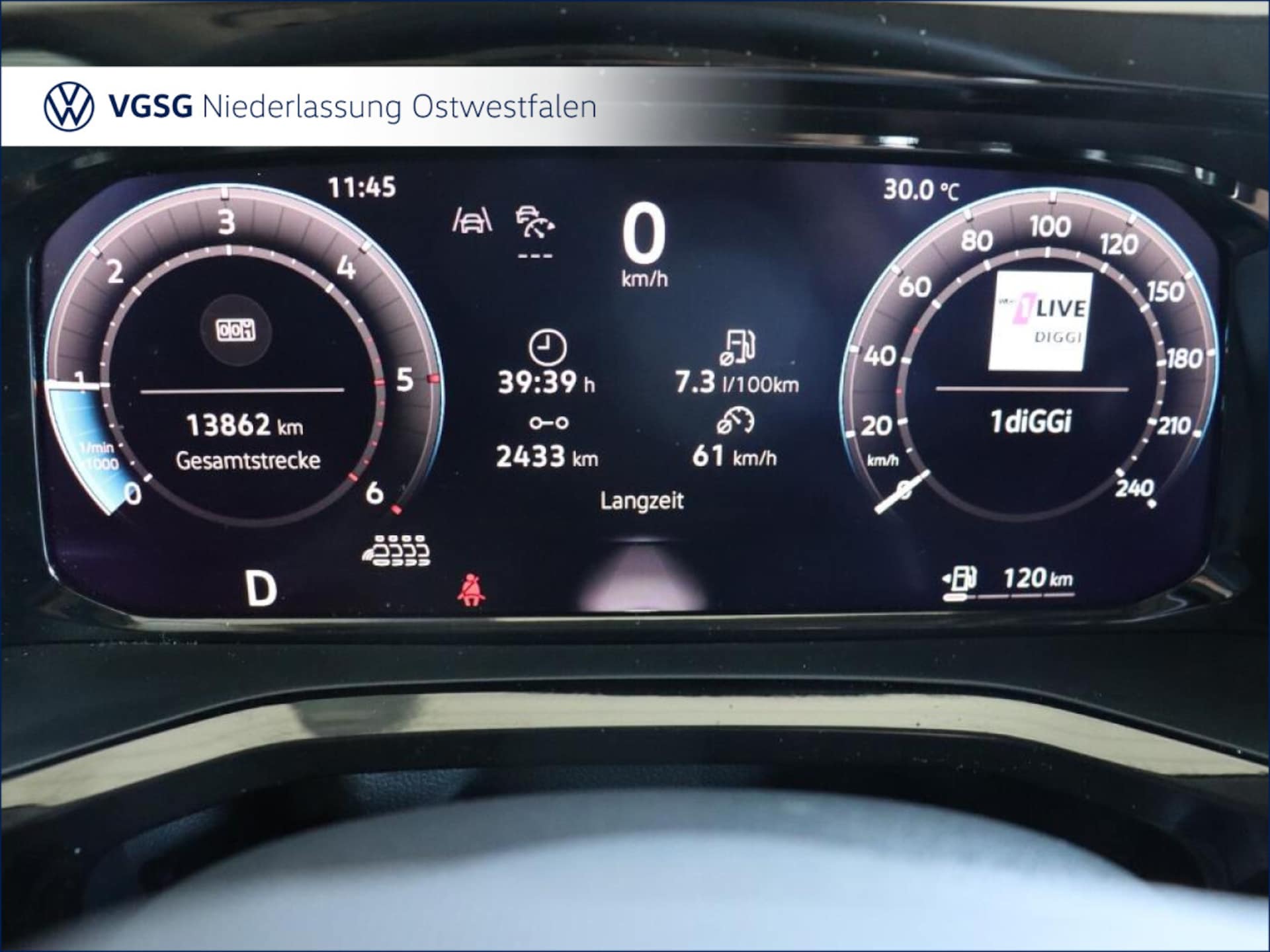 Volkswagen Multivan Langversion Basis-Modell