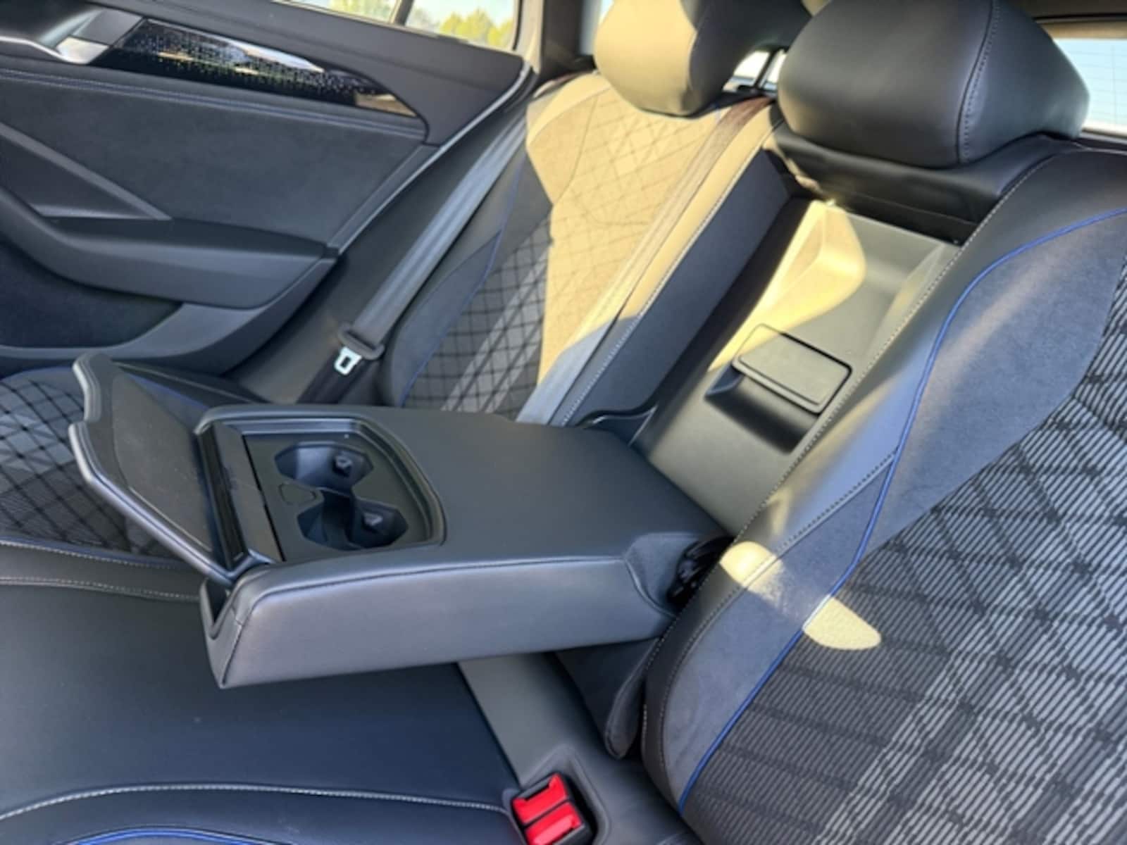 Volkswagen Passat – Bild 25