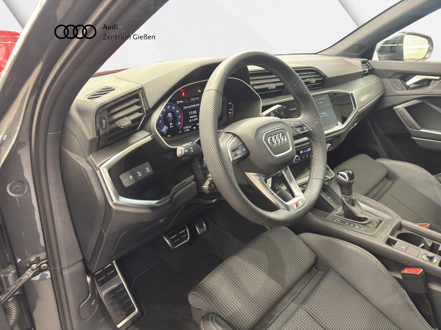 Bild über Audi Q3 Sportback S line 35 TFSI S tronic - für weitere Informationen kontaktieren Sie den Audi Partner