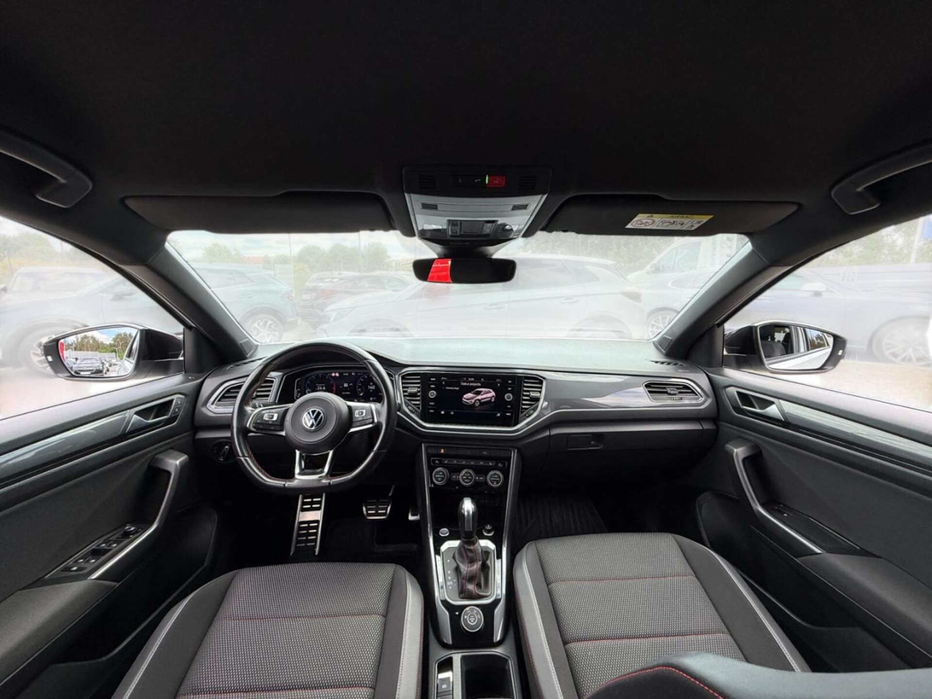 Volkswagen T-Roc Sport