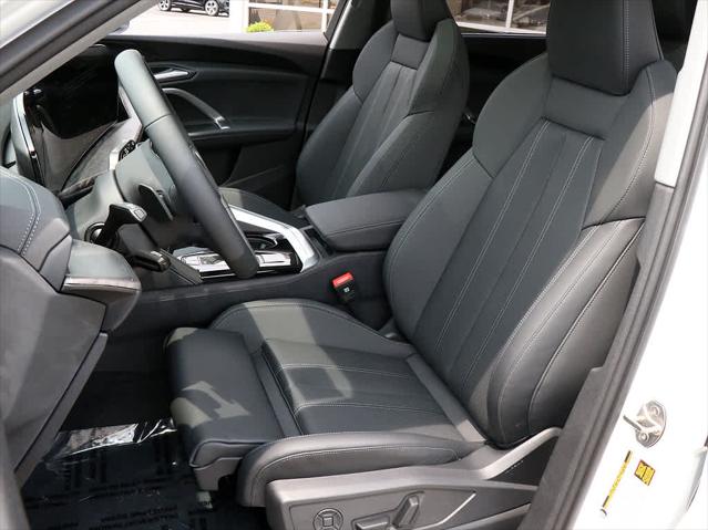 2025 AUDI Q5 - Image 11