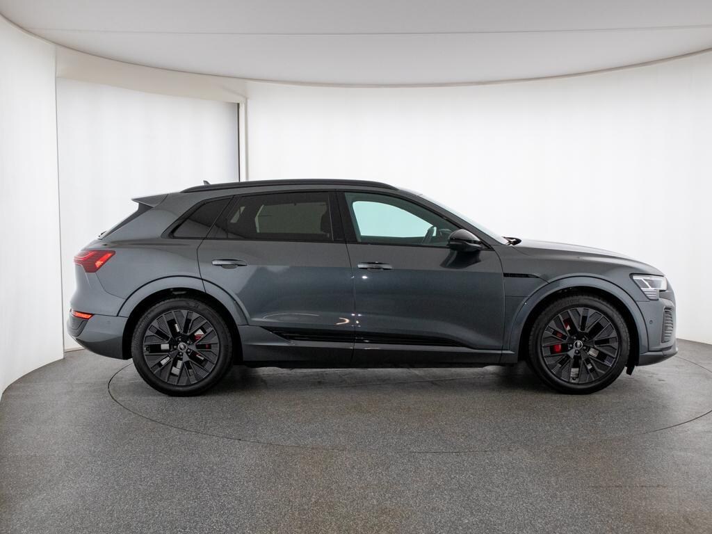 Image about Audi Q8 e-tron S line 50 e-tron quattro