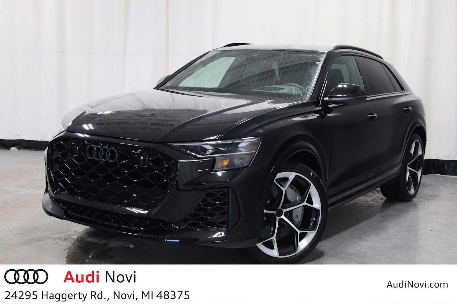2026 Audi RS Q8 -'s photo