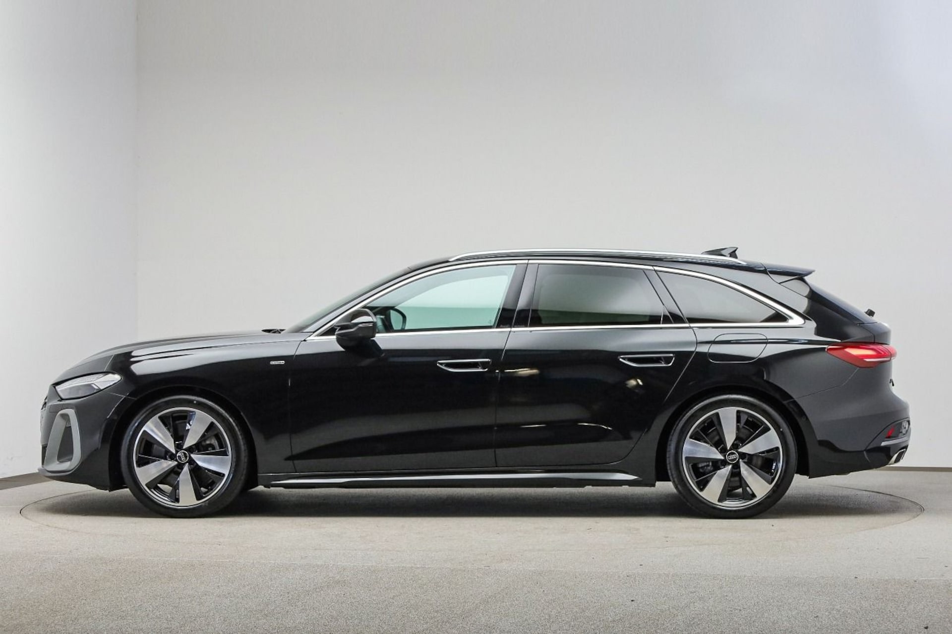 Audi A5 Avant e-hybrid