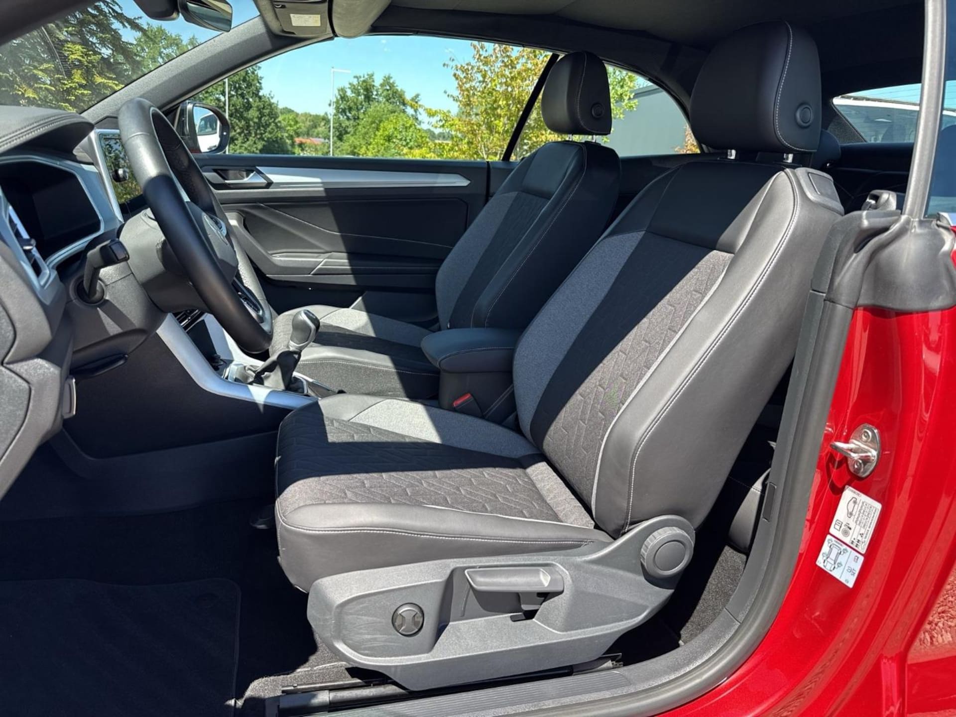 Volkswagen T-Roc Cabriolet Style