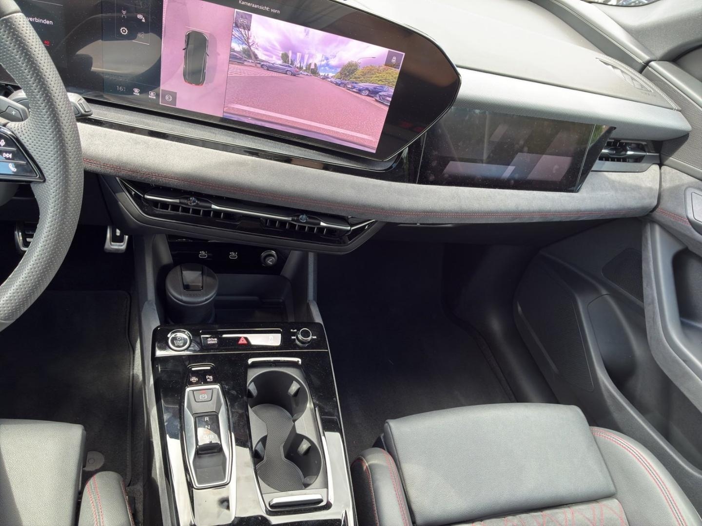 Bild über Audi Q6 SUV e-tron e-tron performance - für weitere Informationen kontaktieren Sie den Audi Partner