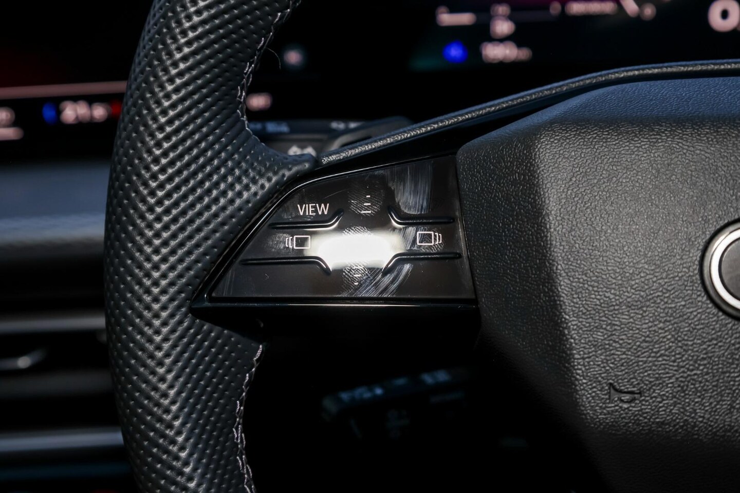 Image about Audi SQ5 SUV TFSI 270 kW edition one