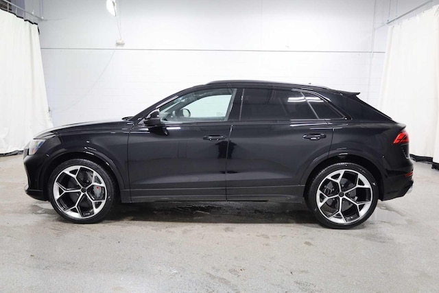 2026 Audi RS Q8 SUV performance