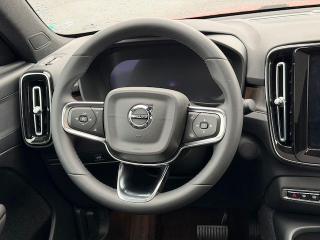 2023 Volvo C40 Recharge Pure Electric