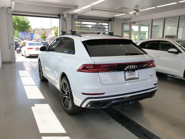 2021 Audi Q8
