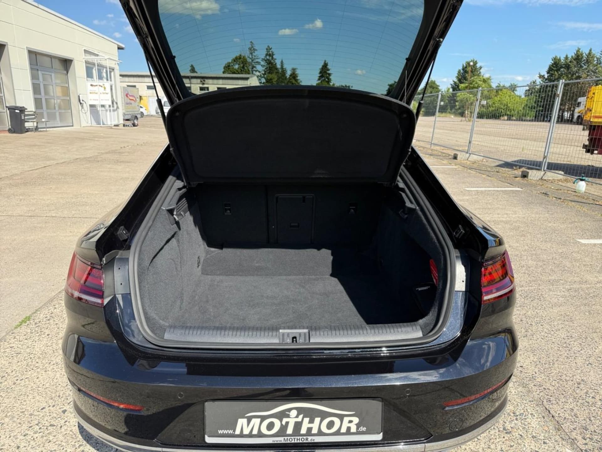 Volkswagen Arteon R-Line