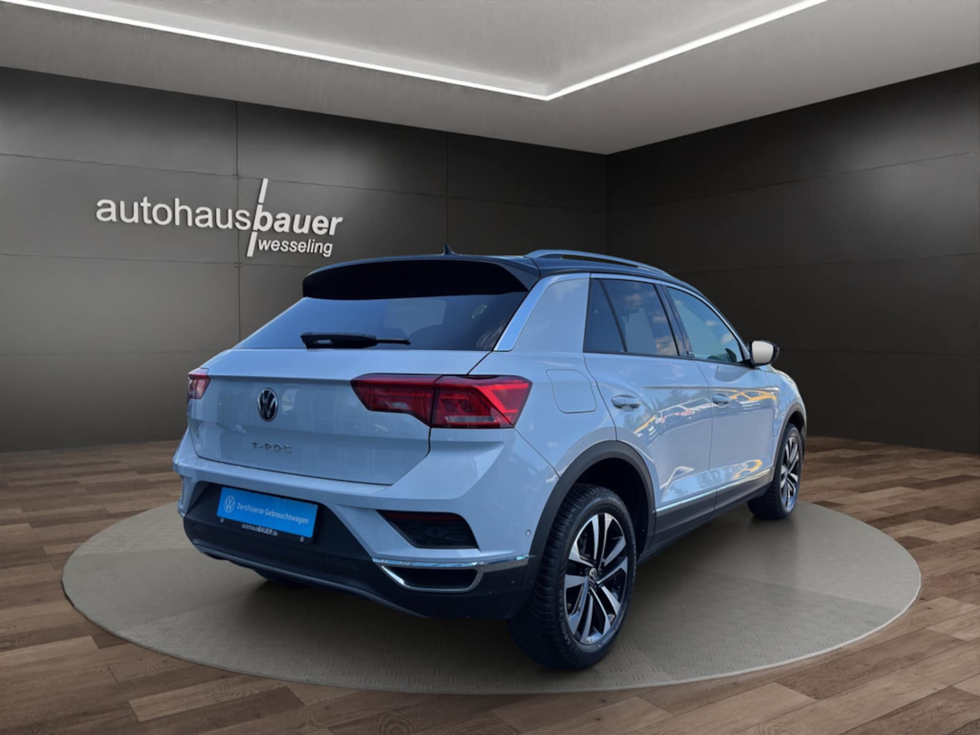Volkswagen T-Roc United