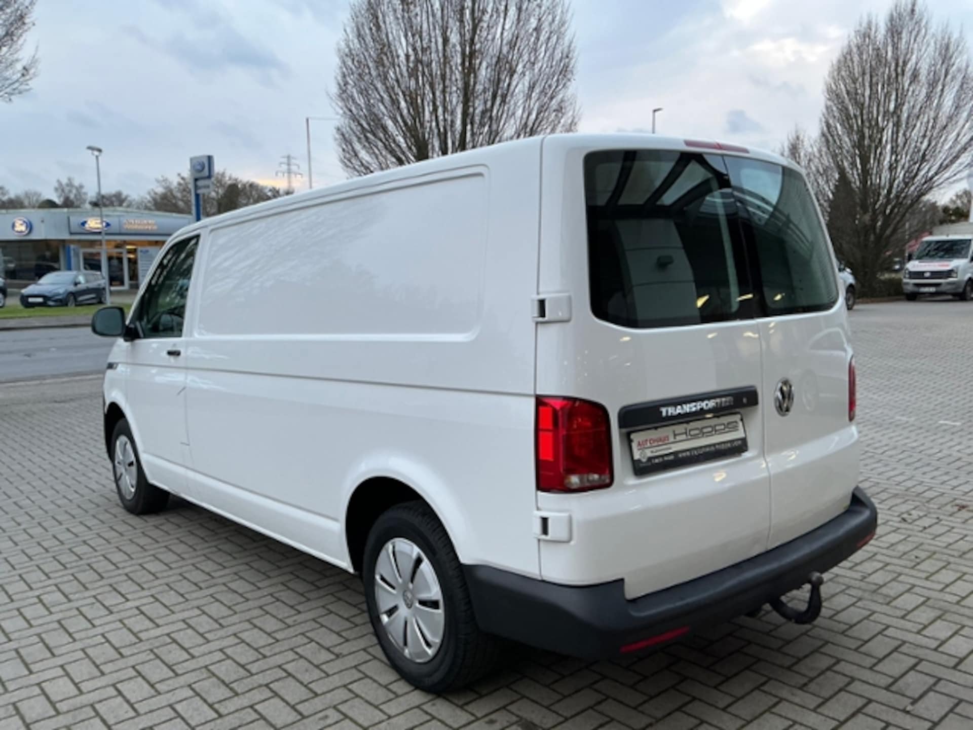 Volkswagen T6.1 Transporter Kasten langer Radstand
