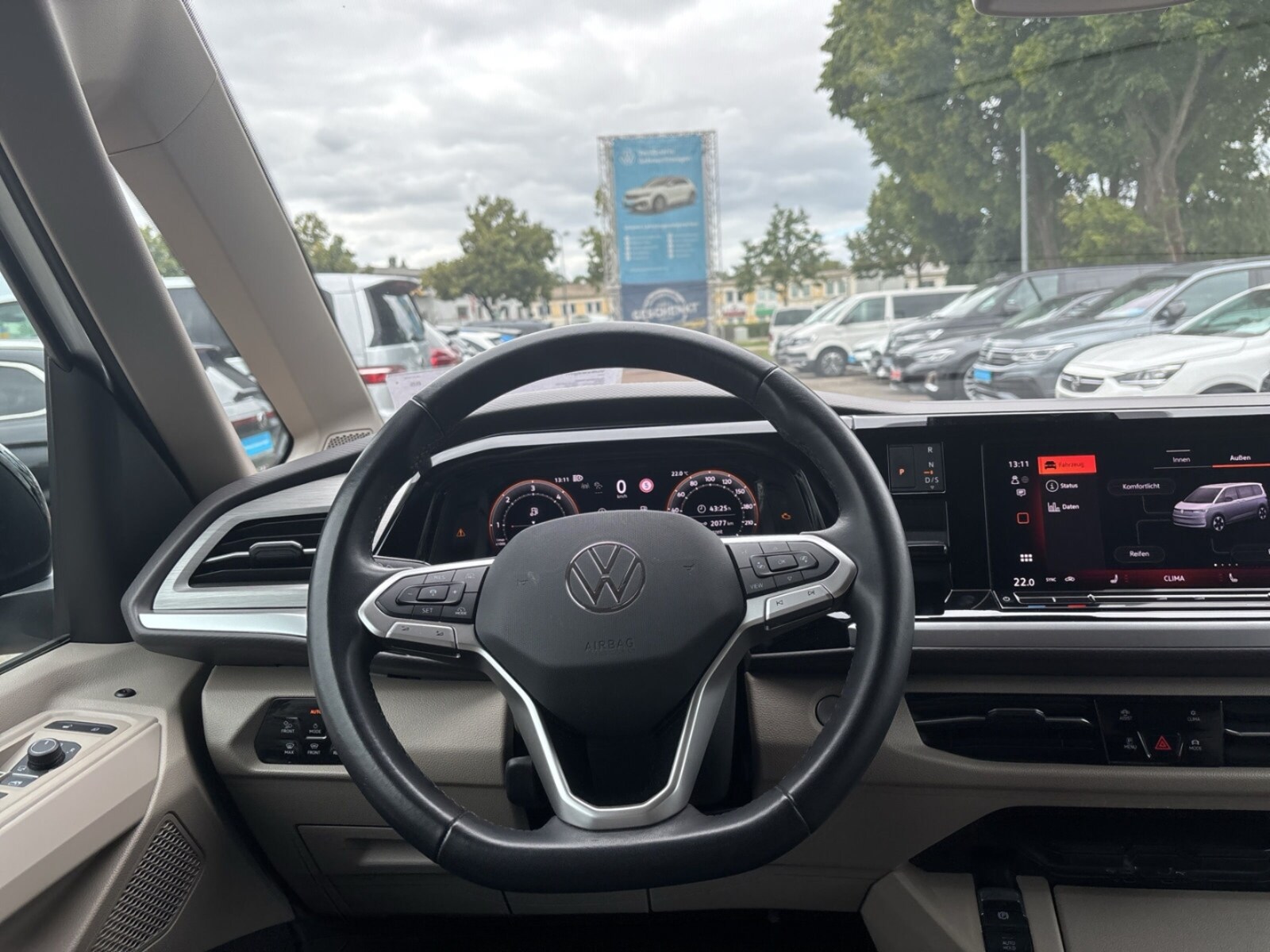 Volkswagen Multivan Langversion – Bild 10