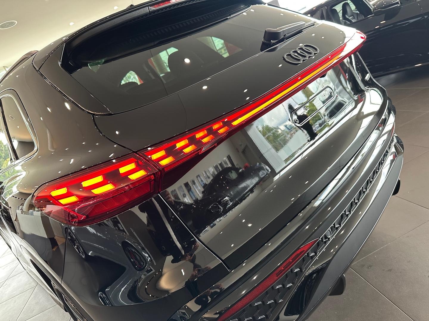 Image about Audi Q5 SUV TDI quattro 150 kW sport