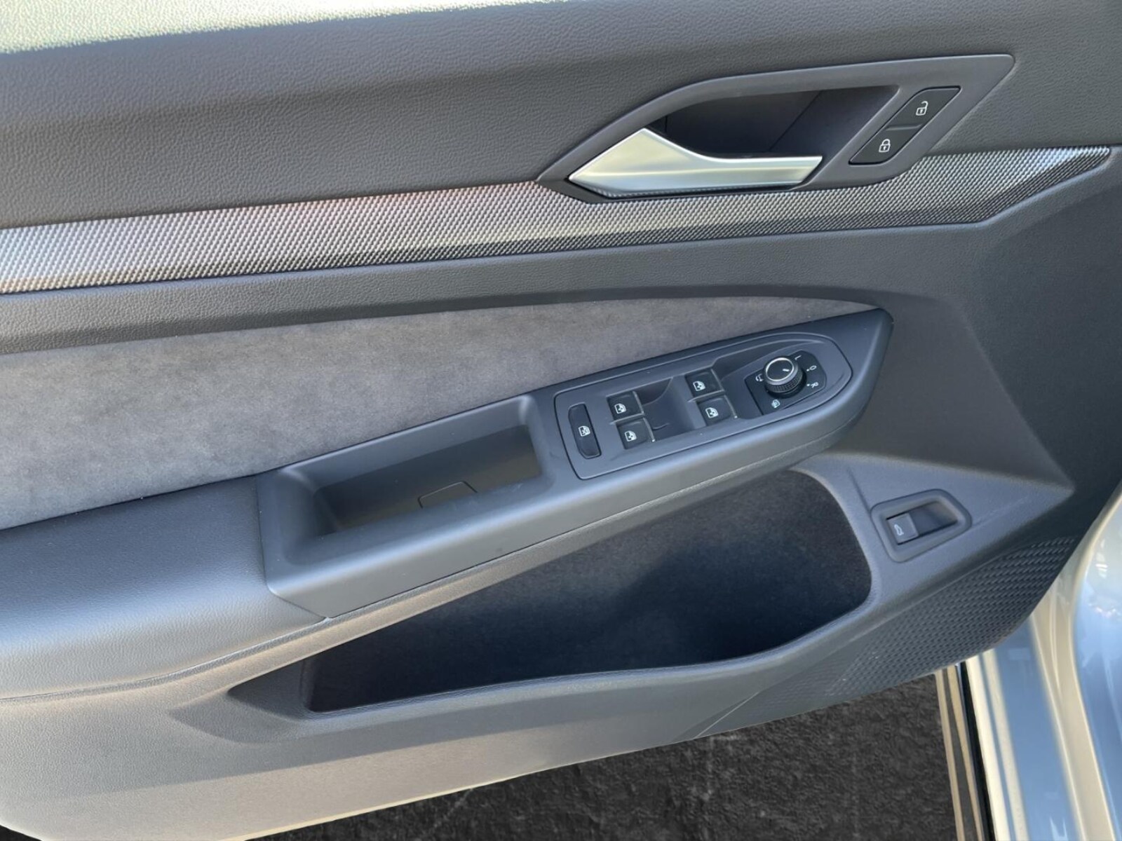 Volkswagen Golf Variant – Bild 7