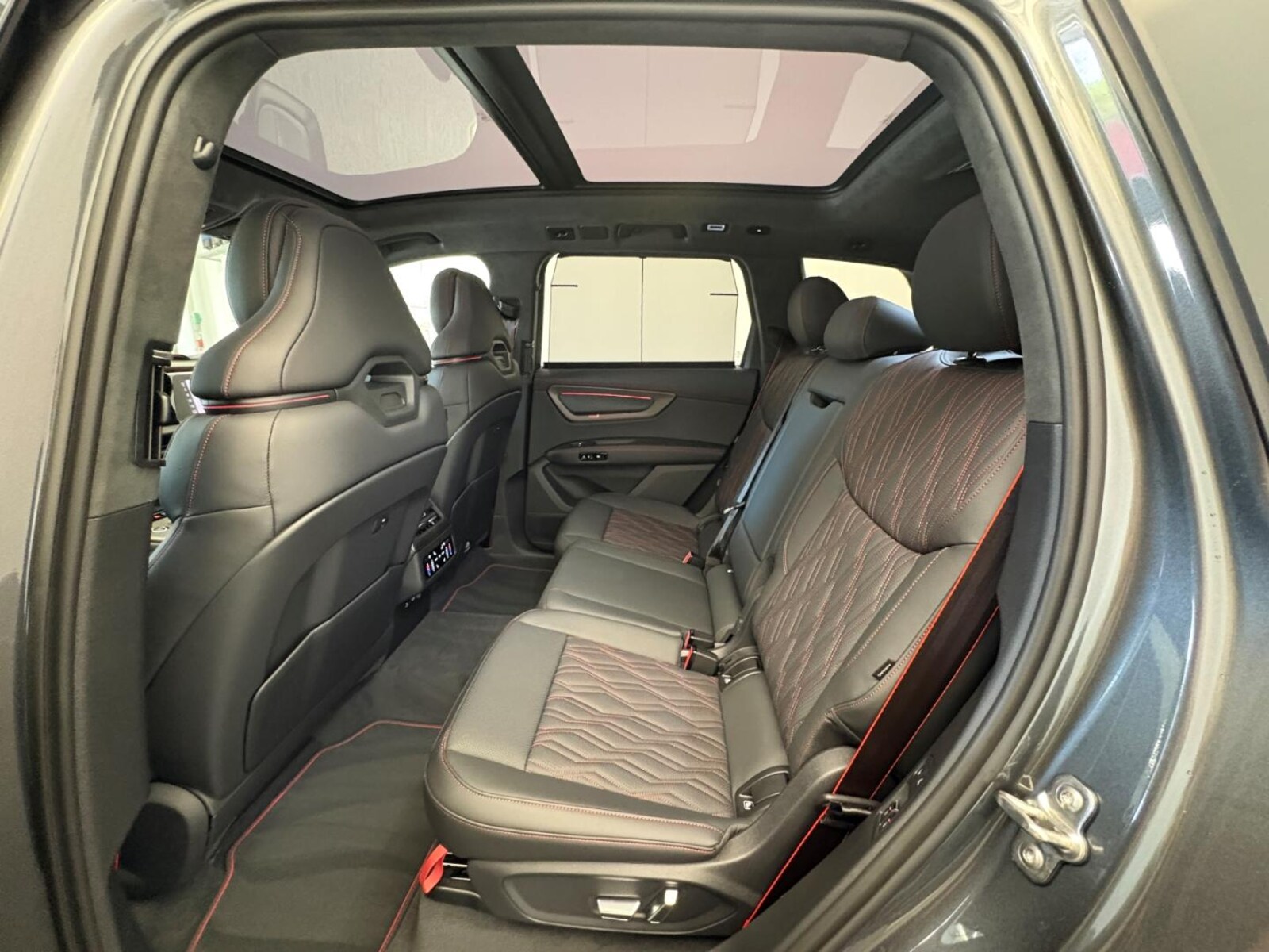 Audi Q7 – Bild 8