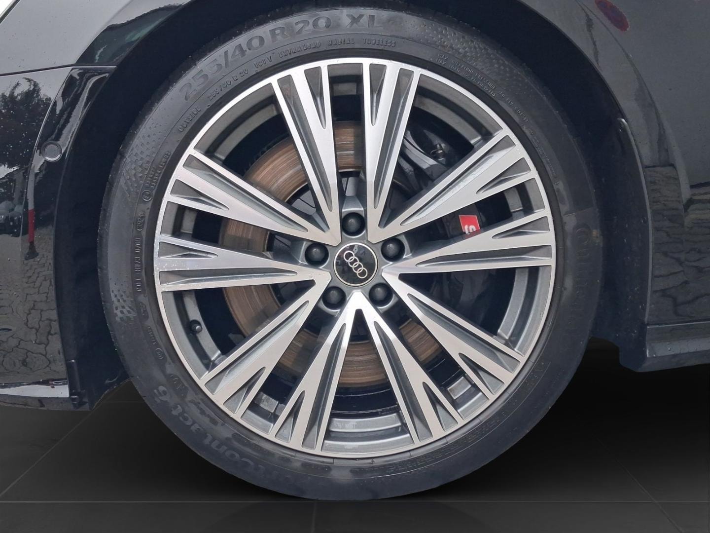 Bild über Audi S6 Avant TDI quattro tiptronic - für weitere Informationen kontaktieren Sie den Audi Partner