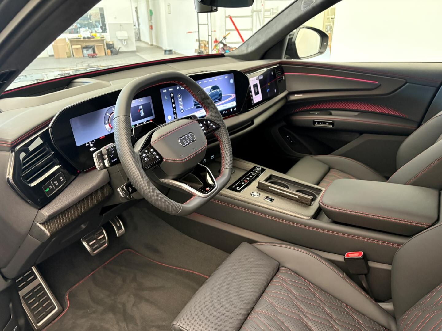 Bild über Audi Q7 SUV TDI quattro 220 kW tiptronic - für weitere Informationen kontaktieren Sie den Audi Partner