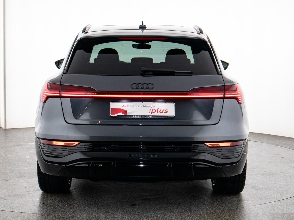 Image about Audi Q8 e-tron S line 50 e-tron quattro