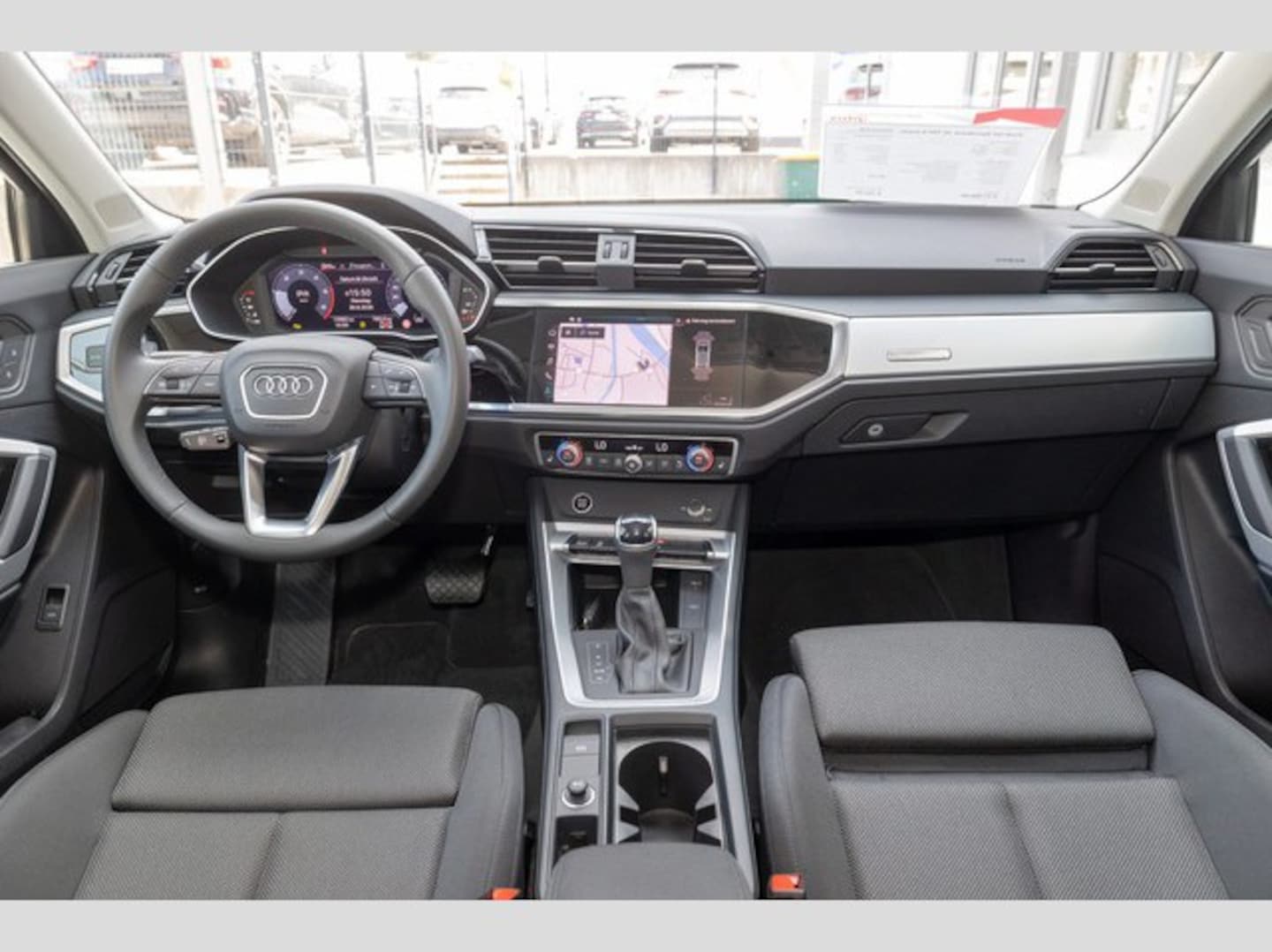 Bild über Audi Q3 Sportback TDI 110 kW S tronic - für weitere Informationen kontaktieren Sie den Audi Partner