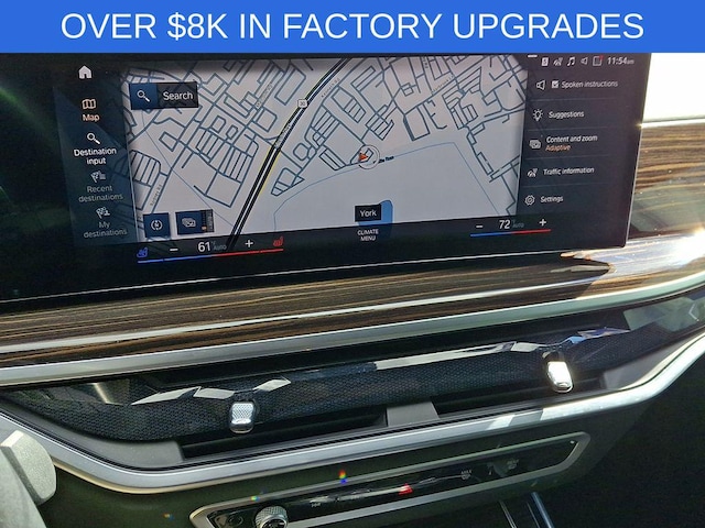 2023 BMW X7