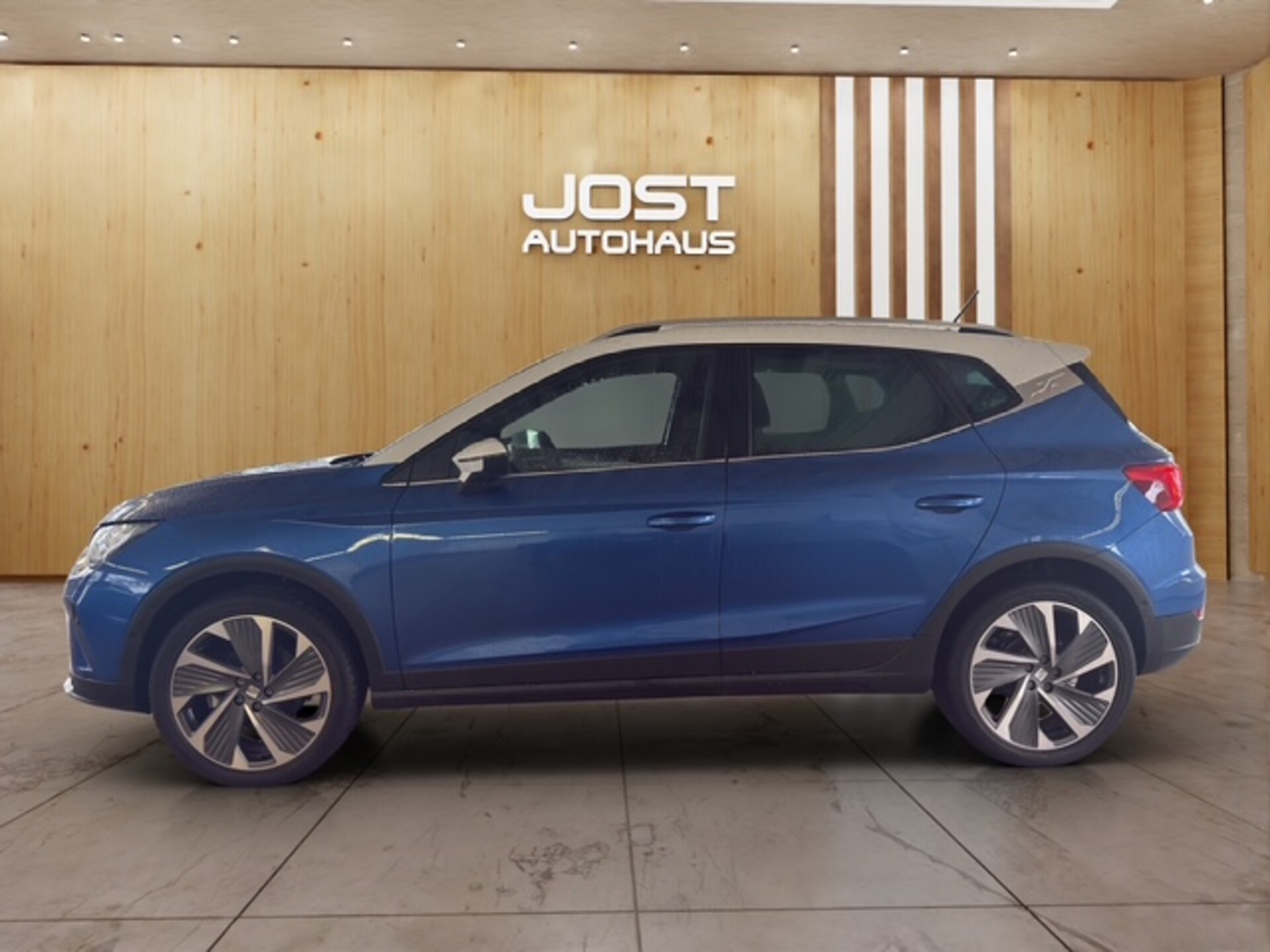 SEAT Arona FR