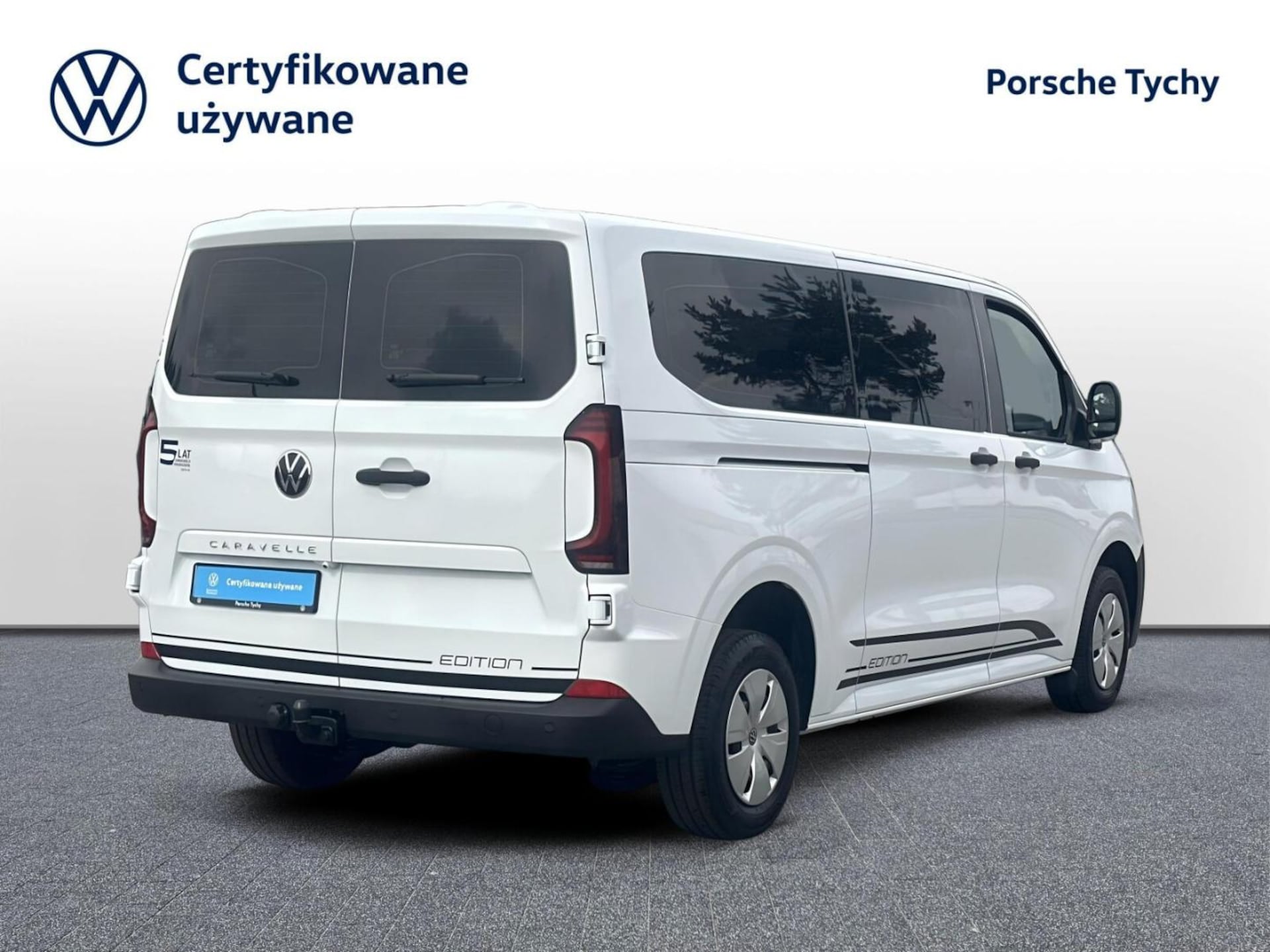 Volkswagen Caravelle długi roztaw osi Model bazowy