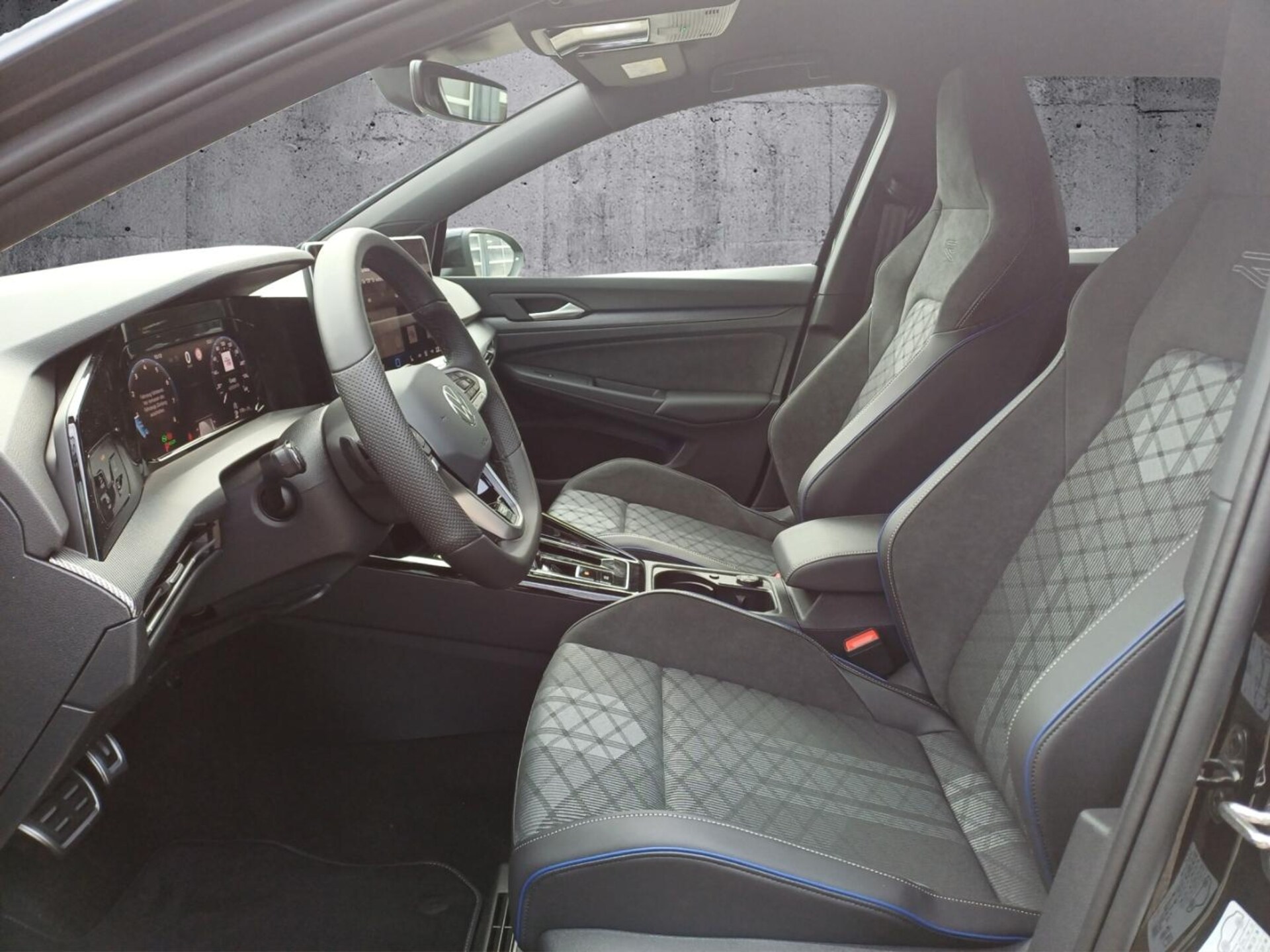 Volkswagen Golf Variant R-Line