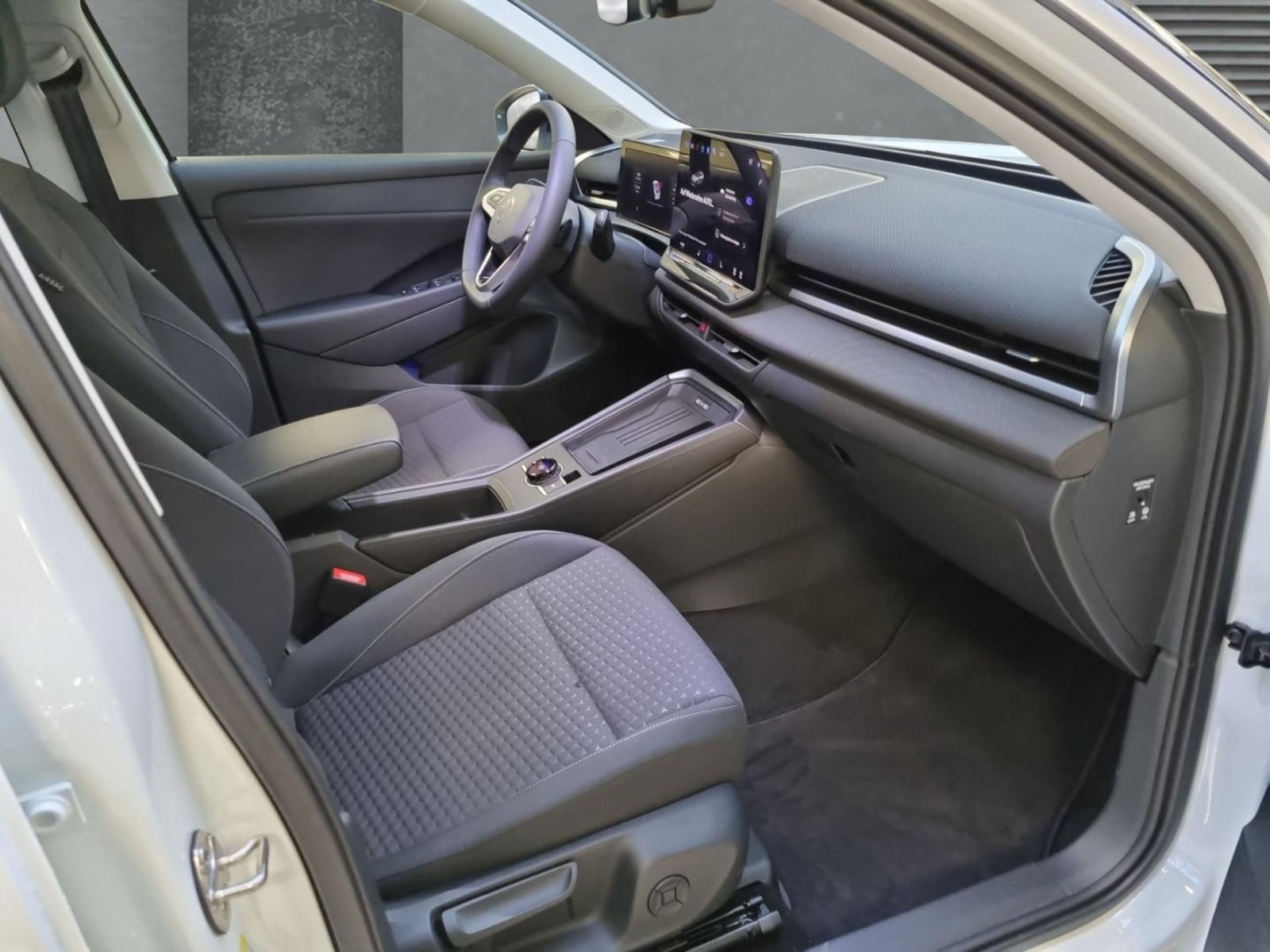 Volkswagen T-Roc – Bild 15