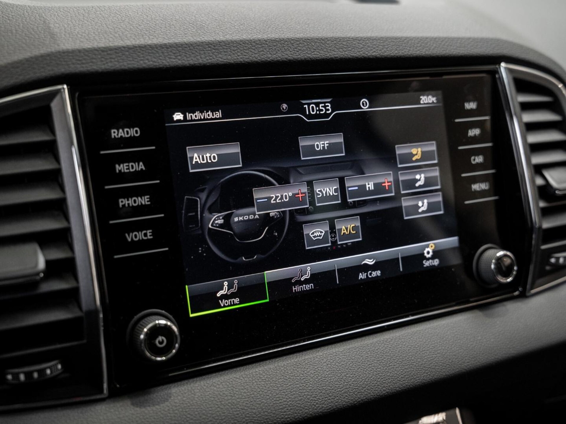 Skoda Karoq Selection