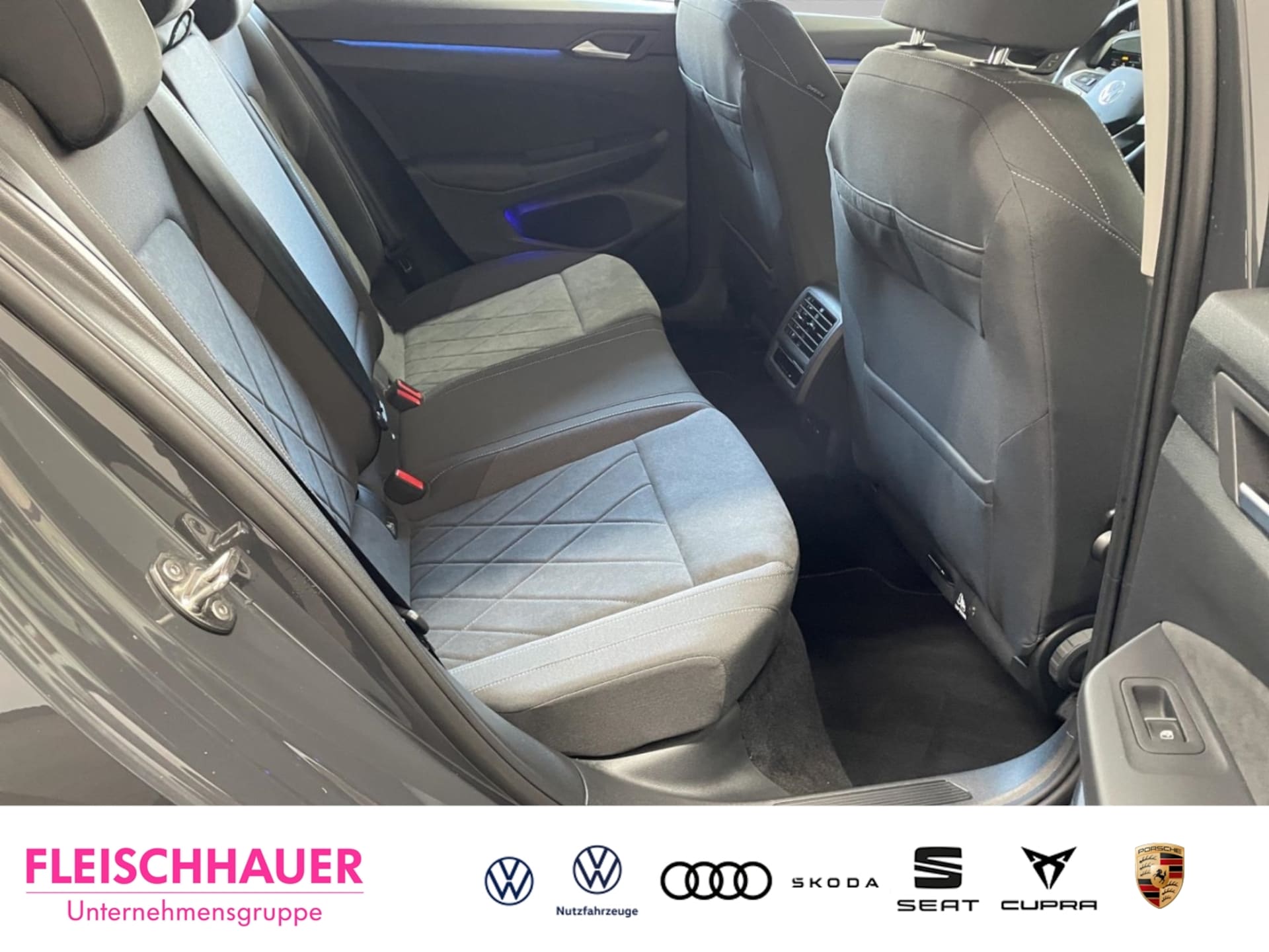 Volkswagen Golf Style