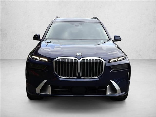 2023 BMW X7