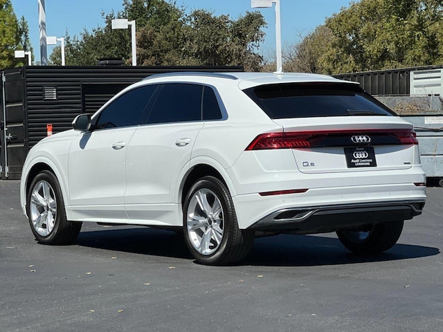 2023 Audi Q8