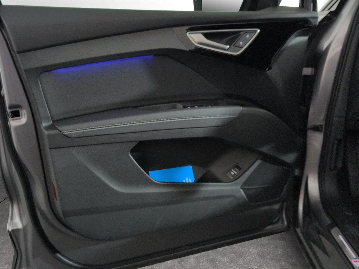 Bild über Audi Q4 Sportback e-tron 45 e-tron quattro 195,00 kW - for more details contact your dealer