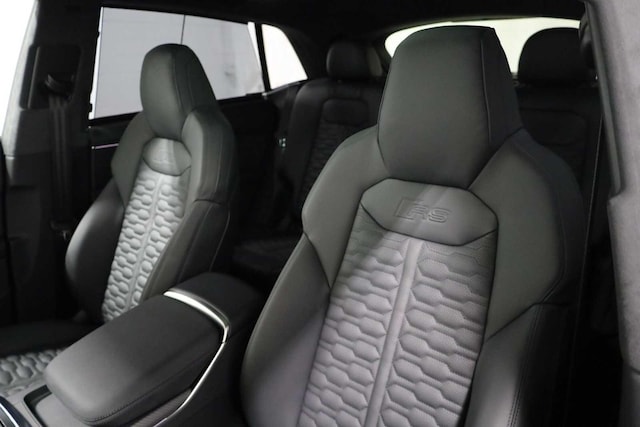 2026 Audi RS Q8 Base - Photo 18