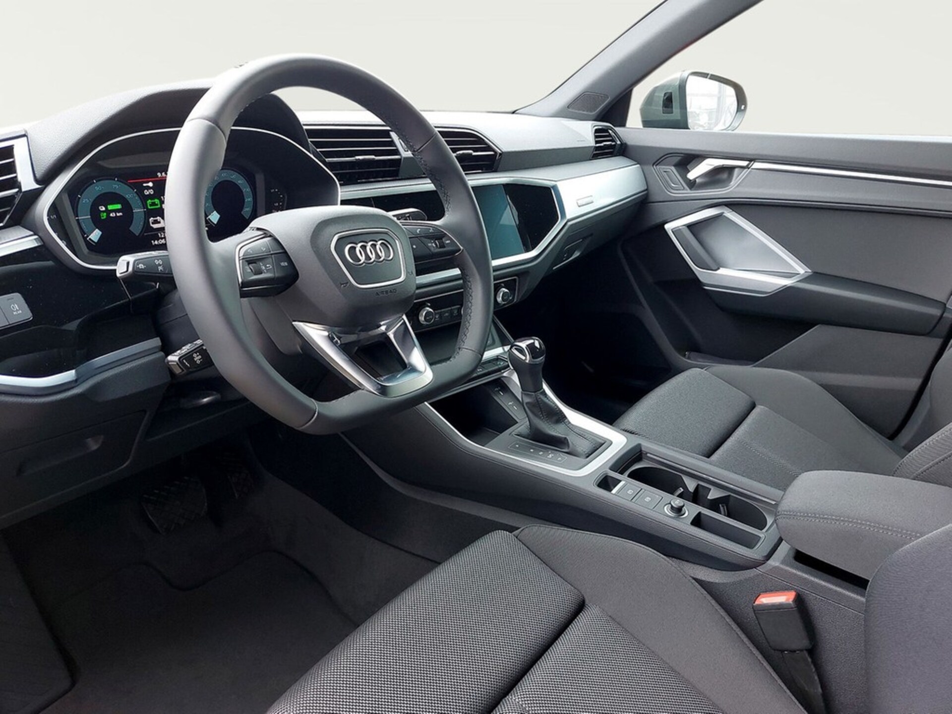Audi Q3 TFSI e S line