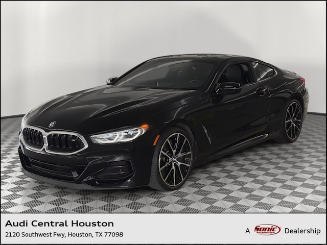 2023 BMW M850i
