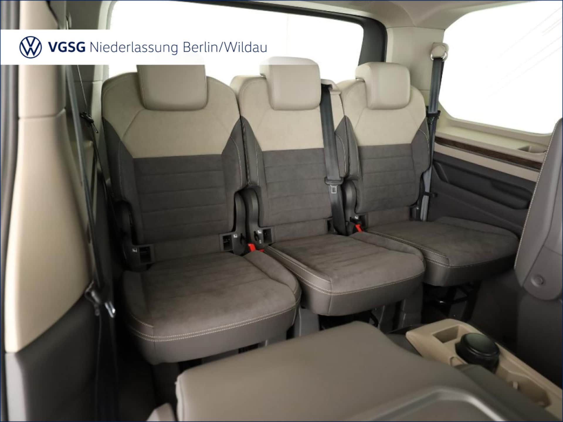 Volkswagen Multivan Style