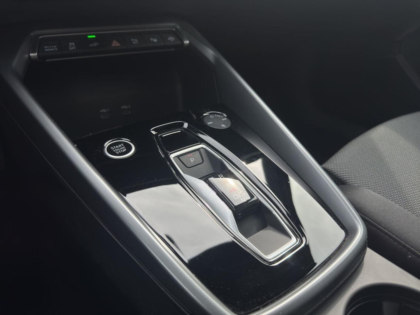 Bild über Audi A3 Sportback TFSI e TFSI e 150 kW S tronic - für weitere Informationen kontaktieren Sie den Audi Partner