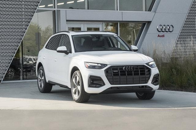 Used 2025 Audi Q5 Premium with VIN WA1ABAFY6S2016335 for sale in Saint Charles, IL