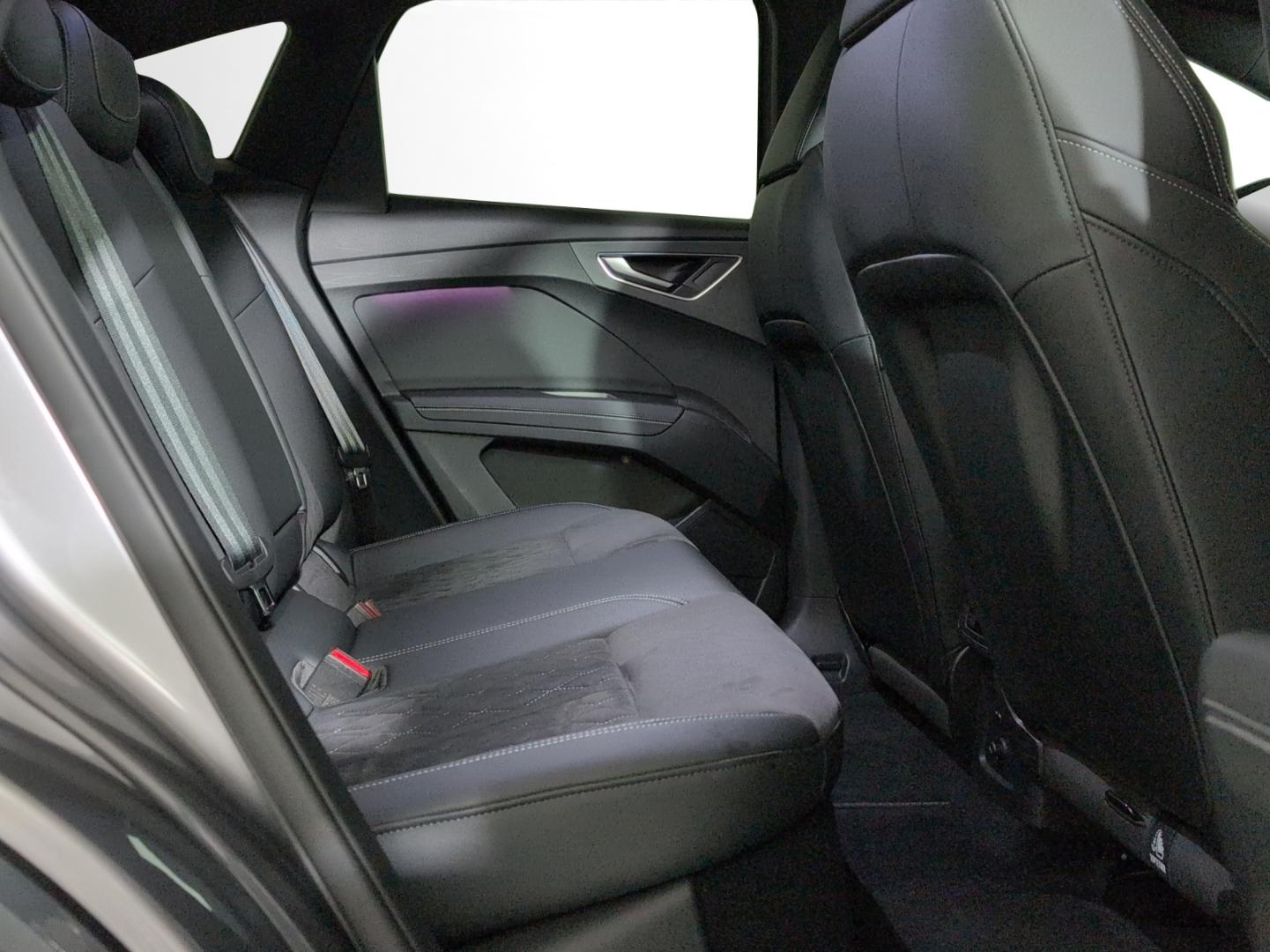 Bild über Audi Q4 Sportback e-tron 45 e-tron quattro 195,00 kW - for more details contact your dealer