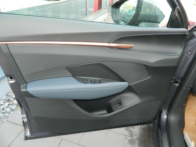 Bild des Autos 8